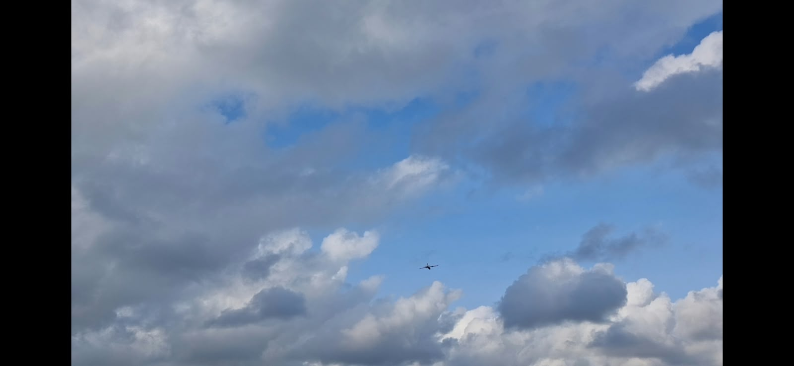 Vector V1 in the sky during the forward-flight trial